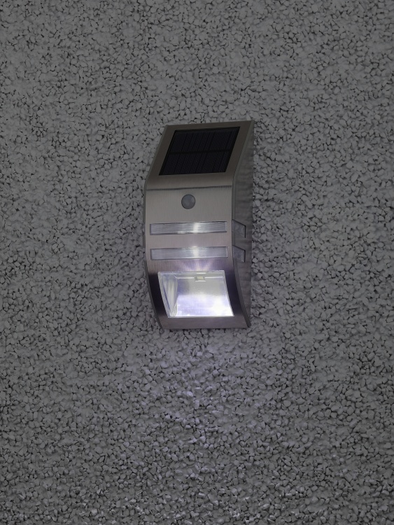 Фасадный светильник ERFS012-26 ЭРА Хром, на солнечной батарее, 3LED, 50lm с гарантией 